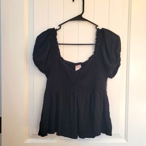 ⚠️BOGO⚠️ Black blouse